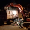 DLH Kabupaten Bogor, Kerahkan 15 Unit Armada Angkut Tumpukan  Sampah di Banjarsari