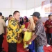 Pemprov Lampung Bersama Pemkab Way Kanan Gelar Bakti Sosial, Gubernur Arinal Djunaidi Serahkan Sejumlah Bantuan