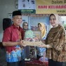 Ketua LKKS Provinsi Lampung Serahkan Bantuan Paket Sembako Kepada Masyarakat Di Kota Metro