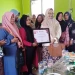 Anggota DPRD Banten Indah Rusmiati Terima Anugerah Bunda Migran 2023 dari FPMI