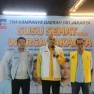 Tim Kampanye Daerah Prabowo Gibran DKI Jakarta Bagikan Susu Sehat Secara Serentak di 500 Titik di Wilayah DKI Jakarta