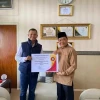 Dinsos BS Terima Penghargaan Berkinerja Terbaik dari Dinas Sosial Provinsi Bengkulu