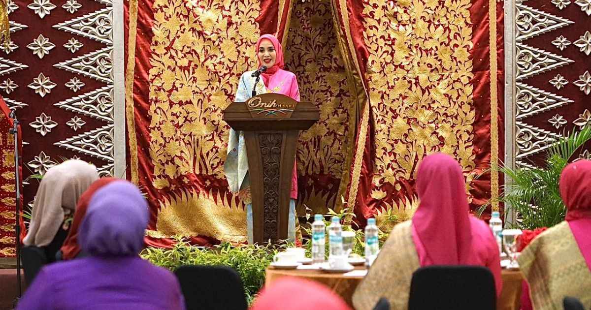 Yantie Rachim Ajak Perempuan Minang Teladani Tokoh Pejuang Perempuan