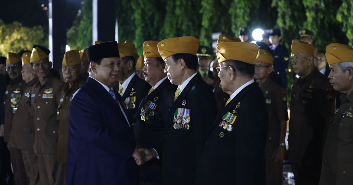 Prabowo Tetapkan 10 Tokoh Jadi Pahlawan Nasional, Termasuk Soeharto dan Gus Dur