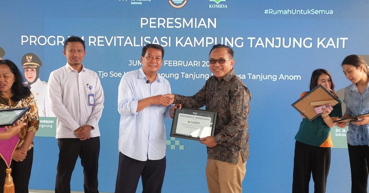 SBI Pasok 10.000 Sak Semen untuk Bangun 110 Rumah Layak Huni di Tanjung Kait