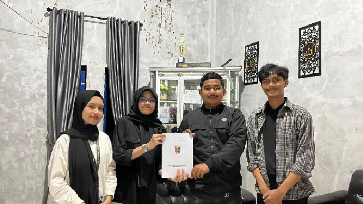 Mahasiswa Unand Perkuat Ekonomi Sijunjung Lewat Business Plan Ayam Petelur