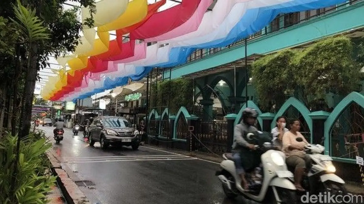 Gapura Kampoeng Ramadan Jogokariyan Rusak Disenggol Truk Jelang Pembukaan