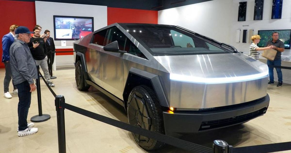Mobil Tesla (REUTERS/Mike Blake)