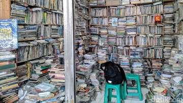 Menantang Arus Digital, Toko Buku Iqra Bertahan di Tengah Gempuran Media Sosial