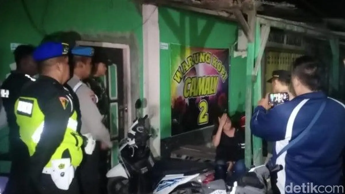 Drama Razia Ramadan Nganjuk: Wanita Asal Bandung Terjaring Saat Pesta Miras