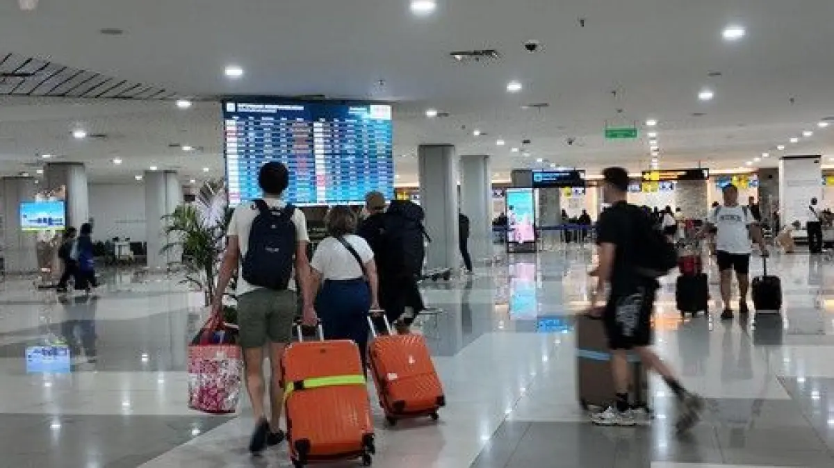 Hujan Lebat Terjang Bali, Dua Penerbangan Internasional Terpaksa Dialihkan