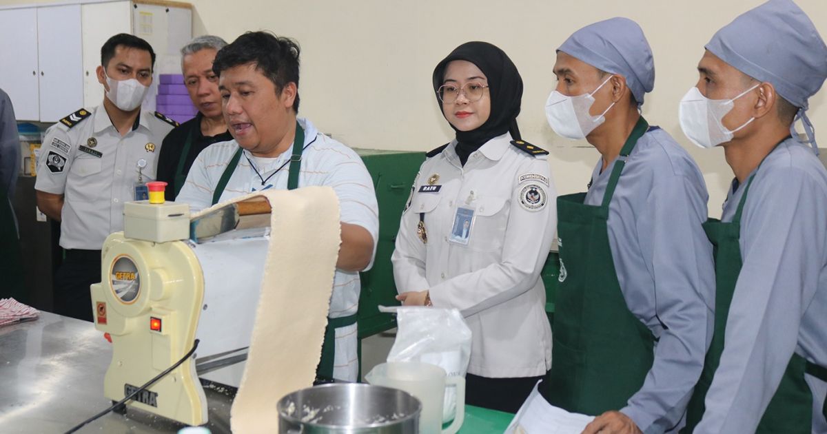 Ilustrasi: Kolaborasi Lapas Cibinong dan Kreasi Dapur Wilmar, Warga Binaan Dilatih Produksi Mie Ayam Bernilai Ekonomi