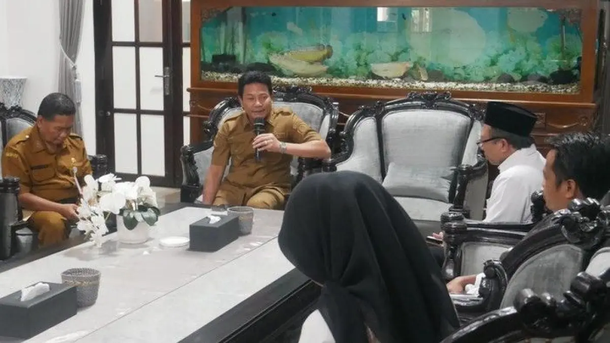 Sidoarjo Kejar Target Label Halal: Upaya Bupati Subandi Dongkrak Ekonomi UMKM