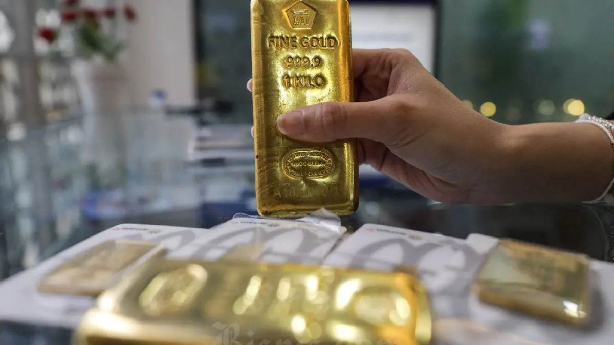 Perang Timur Tengah Meletus, Harga Emas Spot Terbang ke US$5.331 per Ons