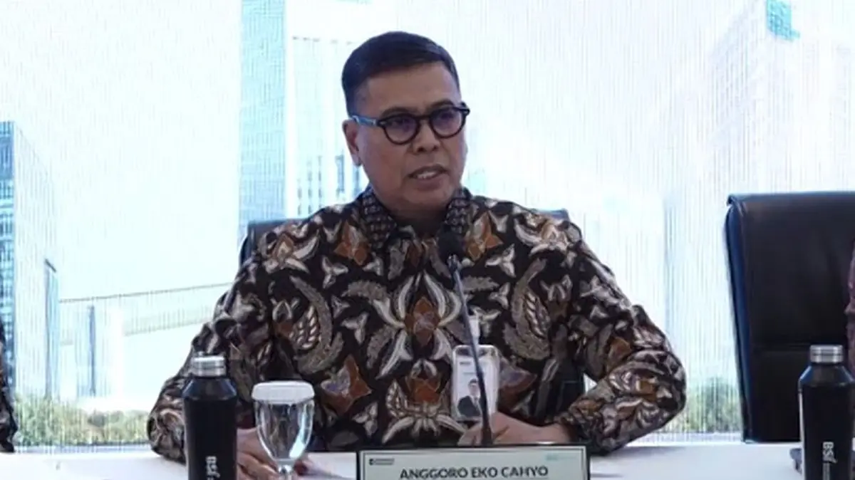 Direktur Utama Bank Syariah Indonesia (BSI) Anggoro Eko Cahyo saat konferensi pers virtual, Jumat (6/2/2026).