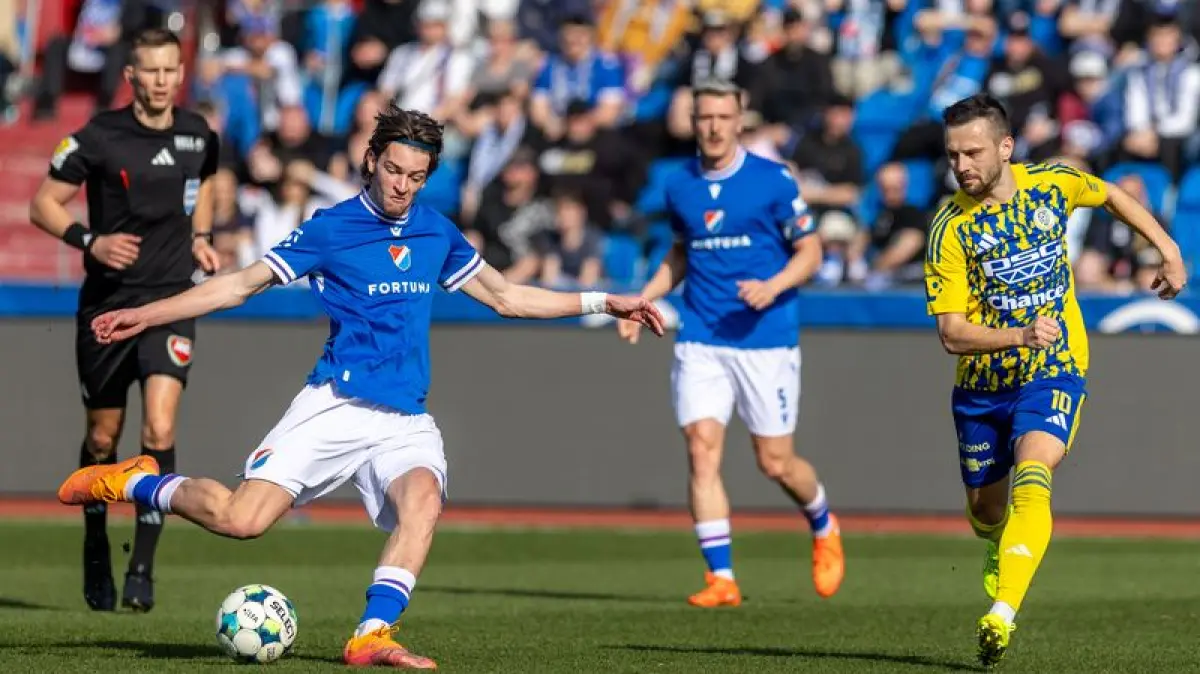 Derby Praha di Eden Arena: Duel Penentu Takhta Liga yang Diwarnai Tekanan Mental dan Taktik Fisik