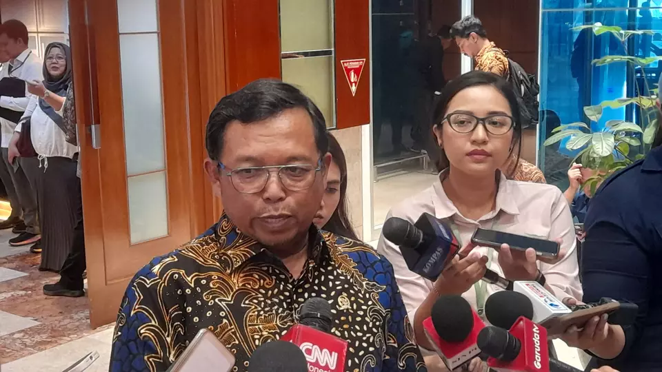 DPR Jamin Pasokan BBM Nasional Aman Selama Puncak Arus Mudik Idulfitri 2026: Stok Tersedia Hingga Tiga Pekan