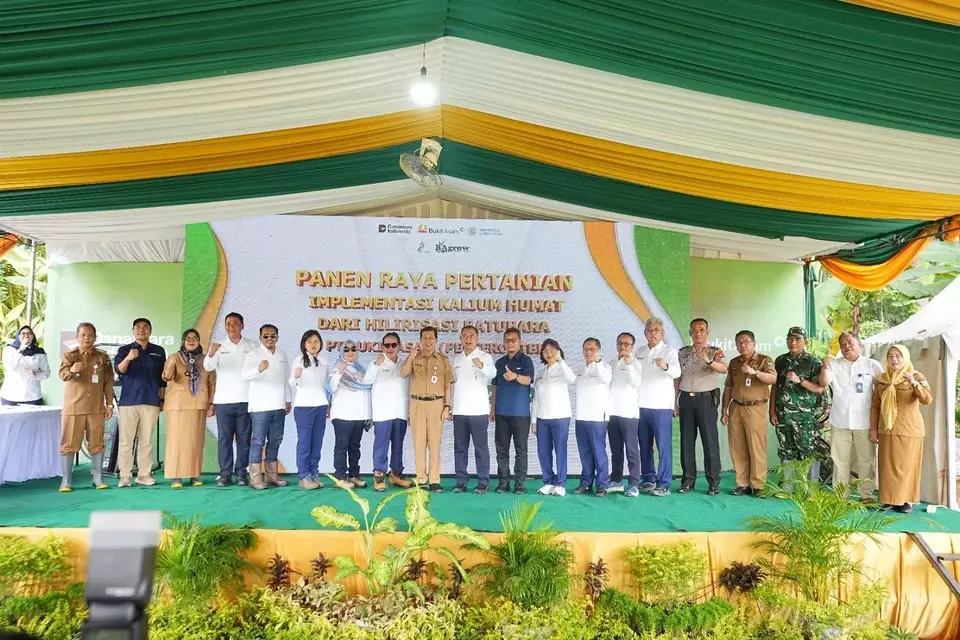 Panen Raya Pertanian Implementasi Kalium Humat dan Hilirisasi Batubara di Desa Tanjung Karangan, Kecamatan Tanjung Agung, Kabupaten Muara Enim, Senin, 9 Maret 2026. (Bukit Asam/Istimewa)