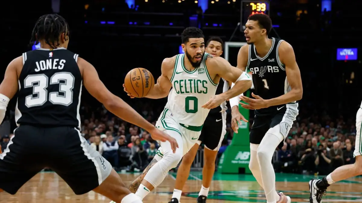 Duel Elite Wilayah: Celtics dan Spurs Siap Adu Kekuatan dalam Potensi Pertarungan Puncak NBA