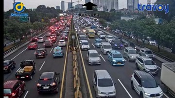 Momen Kritis Jakarta: Kemacetan Tol Parah Menjelang Magrib, Kapan Waktu Terbaik Menghindari Puncak Kepulangan?