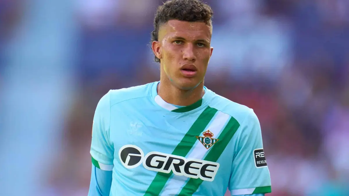 Ancaman Kartu Kuning Bayangi Dua Pilar Real Betis Jelang Duel Krusial Europa League Kontra Panathinaikos