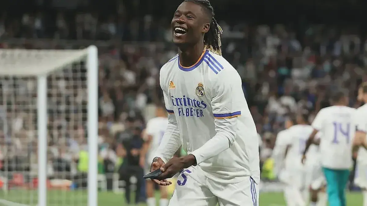 Masa Depan Eduardo Camavinga di Santiago Bernabeu Diselimuti Kabut Spekulasi Transfer