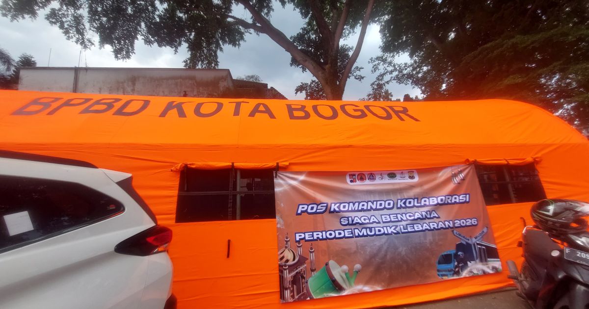 BPBD Kota Bogor mendirikan Pos Komando Kolaborasi Siaga Bencana di kawasan Balai Kota selama periode mudik Lebaran 2026. Foto: Sandi / bogorplus.id
