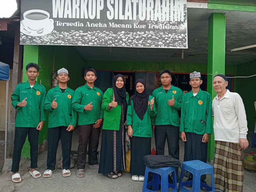 Ilustrasi: Menguatkan Karakter Religius dan Sosial: Inisiatif Unik Kelas Tahfidz SMKN 1 Wajo di Bulan Ramadan