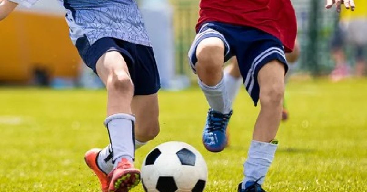 Badai Cedera Menghantam Eyüpspor: Gelandang Andalan Emre Akbaba Dipastikan Absen Panjang Akibat Patah Tulang