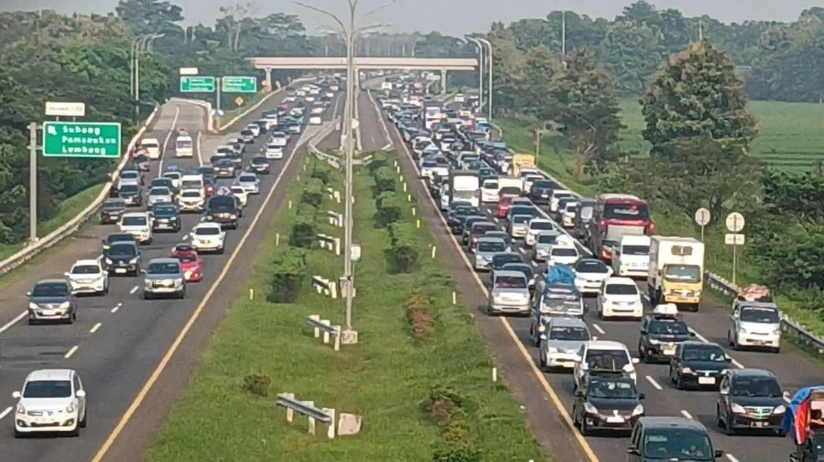 Antisipasi Kepadatan Tol Cipali: Daftar Gerbang Tol Alternatif untuk Istirahat Pemudik Tanpa Biaya Tambahan