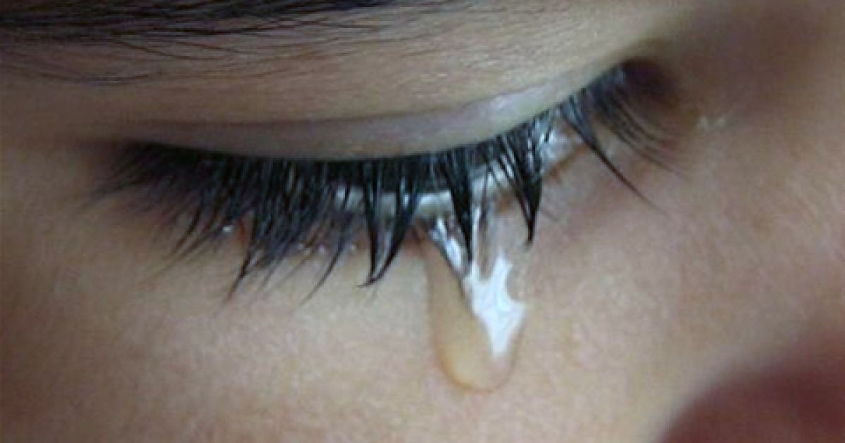 Mitos atau Fakta? Klarifikasi Fiqih Mengenai Hukum Menangis Saat Umat Muslim Berpuasa