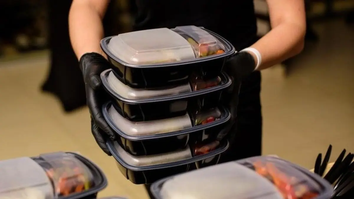 Dugaan Pelanggaran SOP: Operasional Dapur Makan Bergizi Gratis (MBG) Nabire Dibekukan BGN