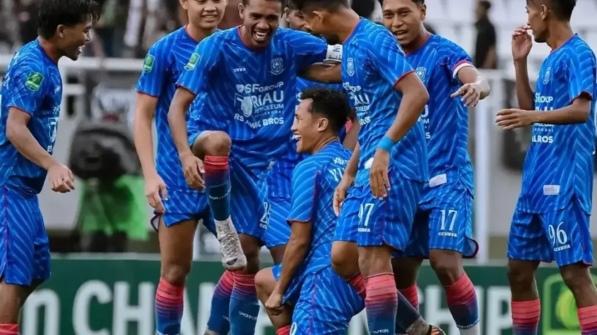 Duel Penentuan Papan Tengah: PSMS Medan Buru Tiga Poin Kontra PSPS Pekanbaru dalam Liga 2