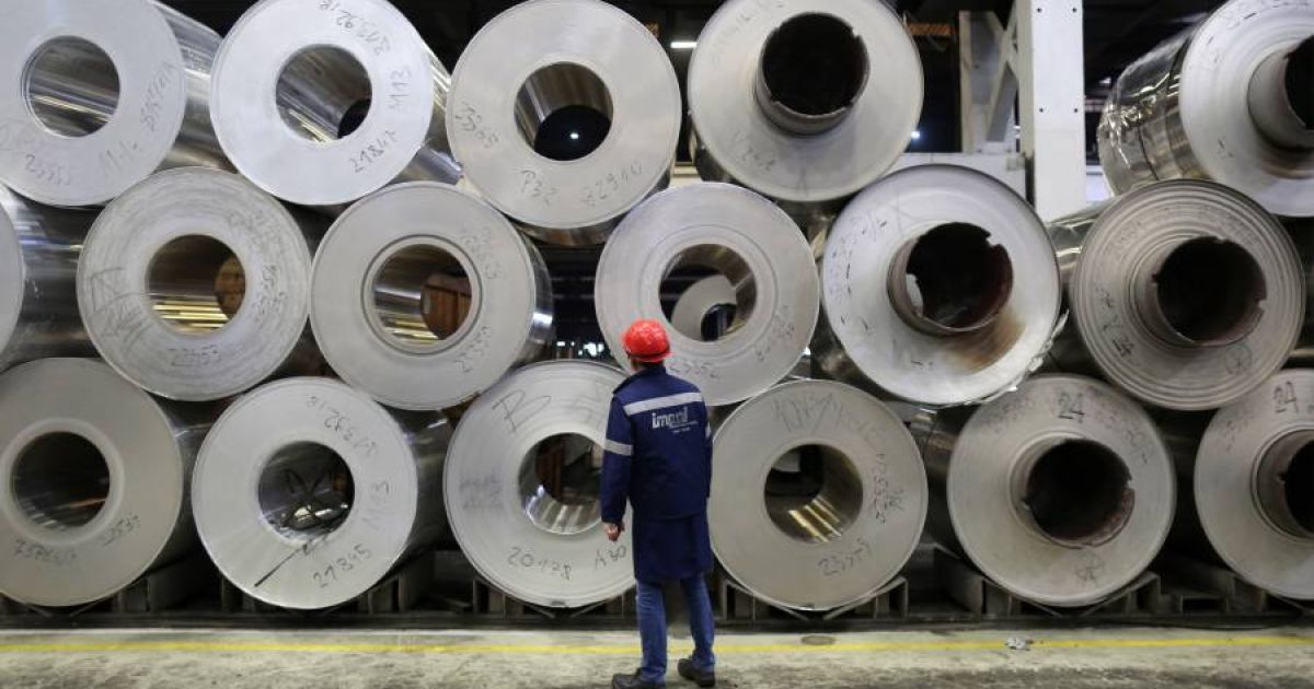 Ketegangan Timur Tengah Memicu Gelombang Kenaikan Harga Aluminium: Dampak dan Antisipasi Pasar Global