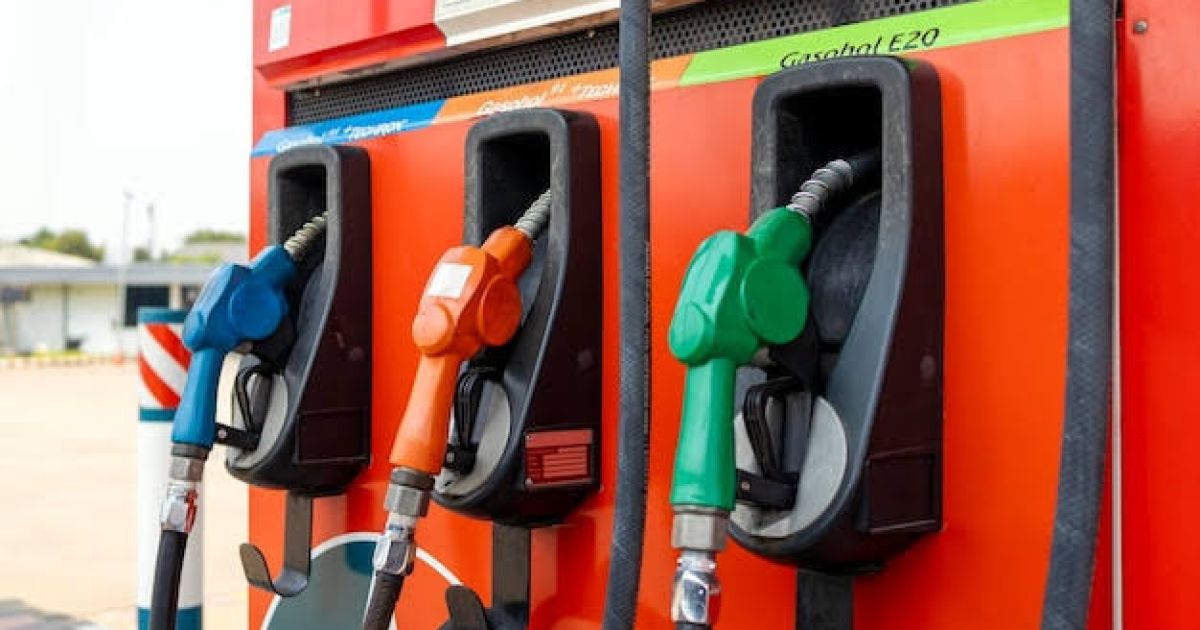 Ilustrasi: Beredar di Grup WhatsApp, Isu Kenaikan Harga BBM April 2026 Bikin Resah Masyarakat