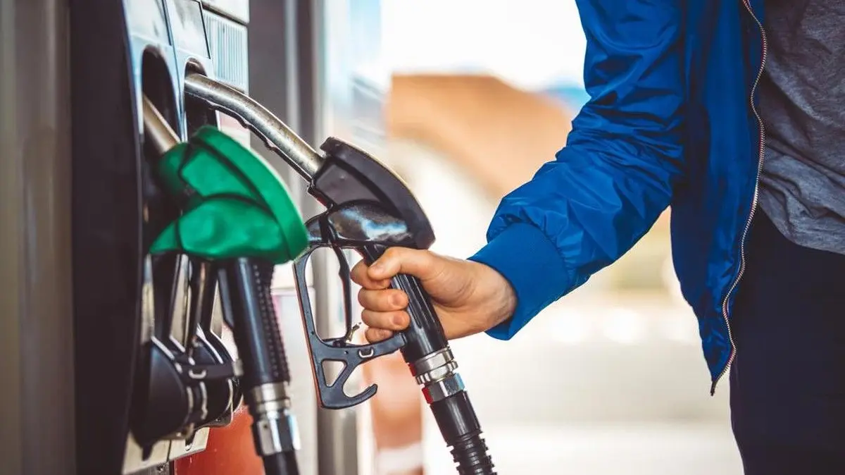 Menteri Sekretaris Negara (Mensesneg) Prasetyo Hadi di Kompleks Istana, Jakarta, Sabtu (19/3/2026).([KOMPAS.com/Rahel](https://www.google.com/search?q=https://KOMPAS.com/Rahel))