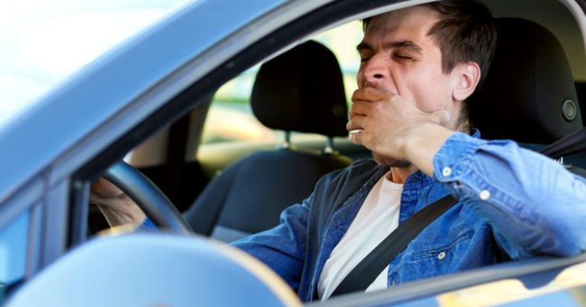 Waspada Bahaya Mikro-Sleep: 8 Strategi Jitu Jaga Fokus Maksimal Saat Mengemudi Jarak Jauh