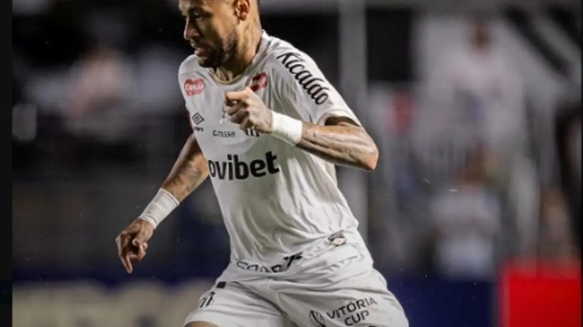 Kontribusi Krusial Neymar di Santos: Assist Gemilang Warnai Kemenangan Penting Jelang Copa Sudamericana