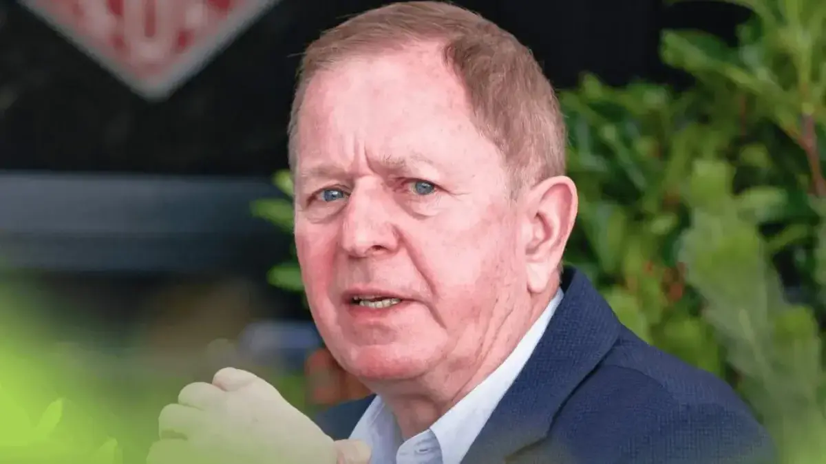 Max Verstappen Ambil Jeda F1: Menguji Keberanian di Nordschleife Jelang Debut Balap Ketahanan Penuh