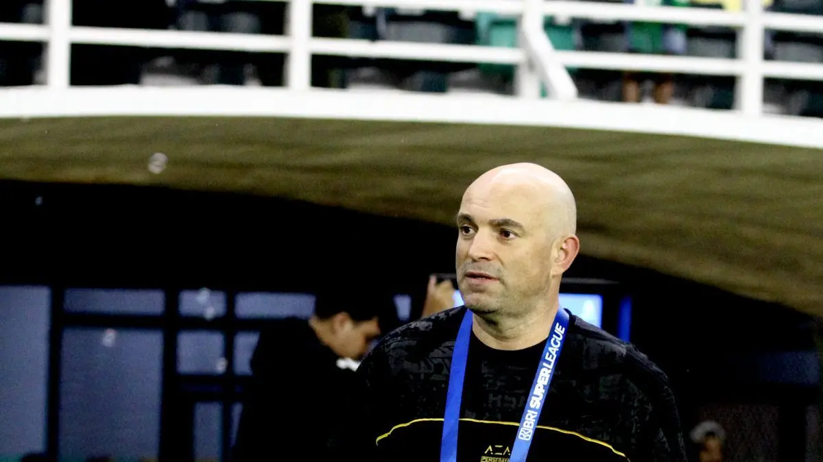 Tavares Pacu Adrenalin Skuad Bajul Ijo: Intensitas Tinggi Demi Kemenangan Kandang Kontra Persita