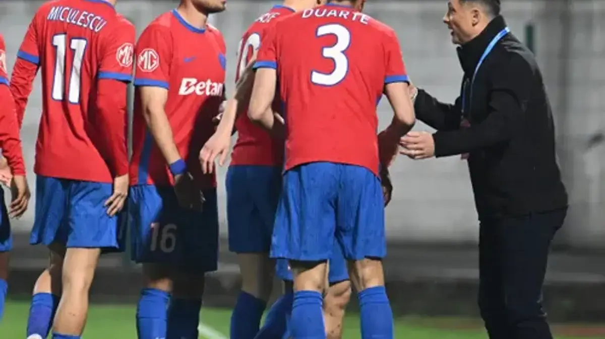 FC Botoșani - FCSB 3-2. Kekalahan pertama di masa kepelatihan baru Rădoi datang di Moldova, setelah pertandingan yang antusias dari tim tuan rumah.