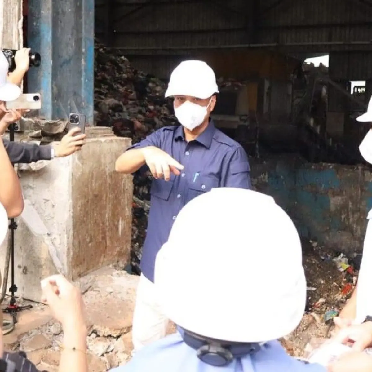 Foto: Pansus Pengelolaan Sampah DPRD DKI Jakarta meninjau TPST Bantargebang (dok. istimewa)