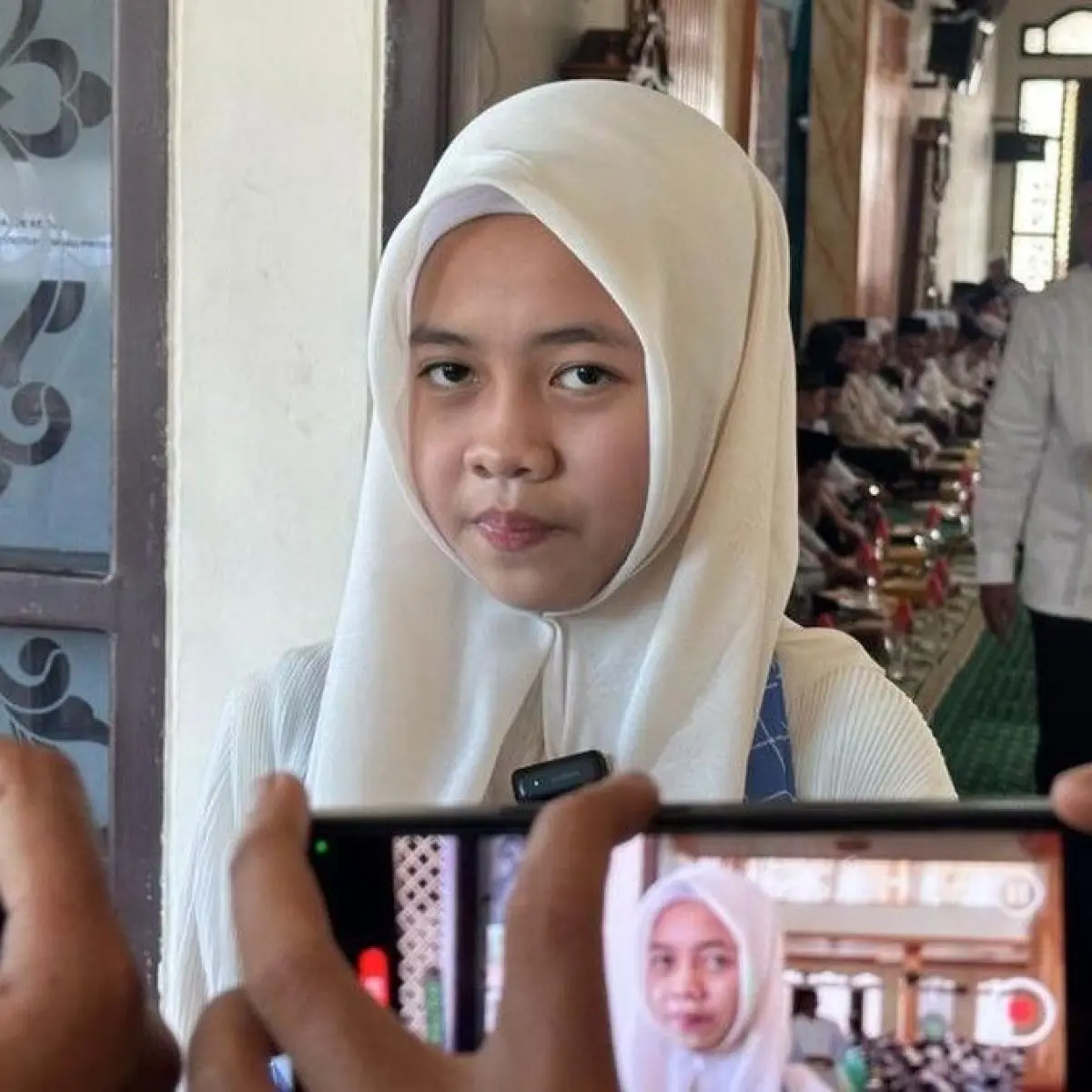 Foto: Sofia Kamila, jamaah haji termuda asal Kalsel. (Khairun Nisa/detikKalimantan)