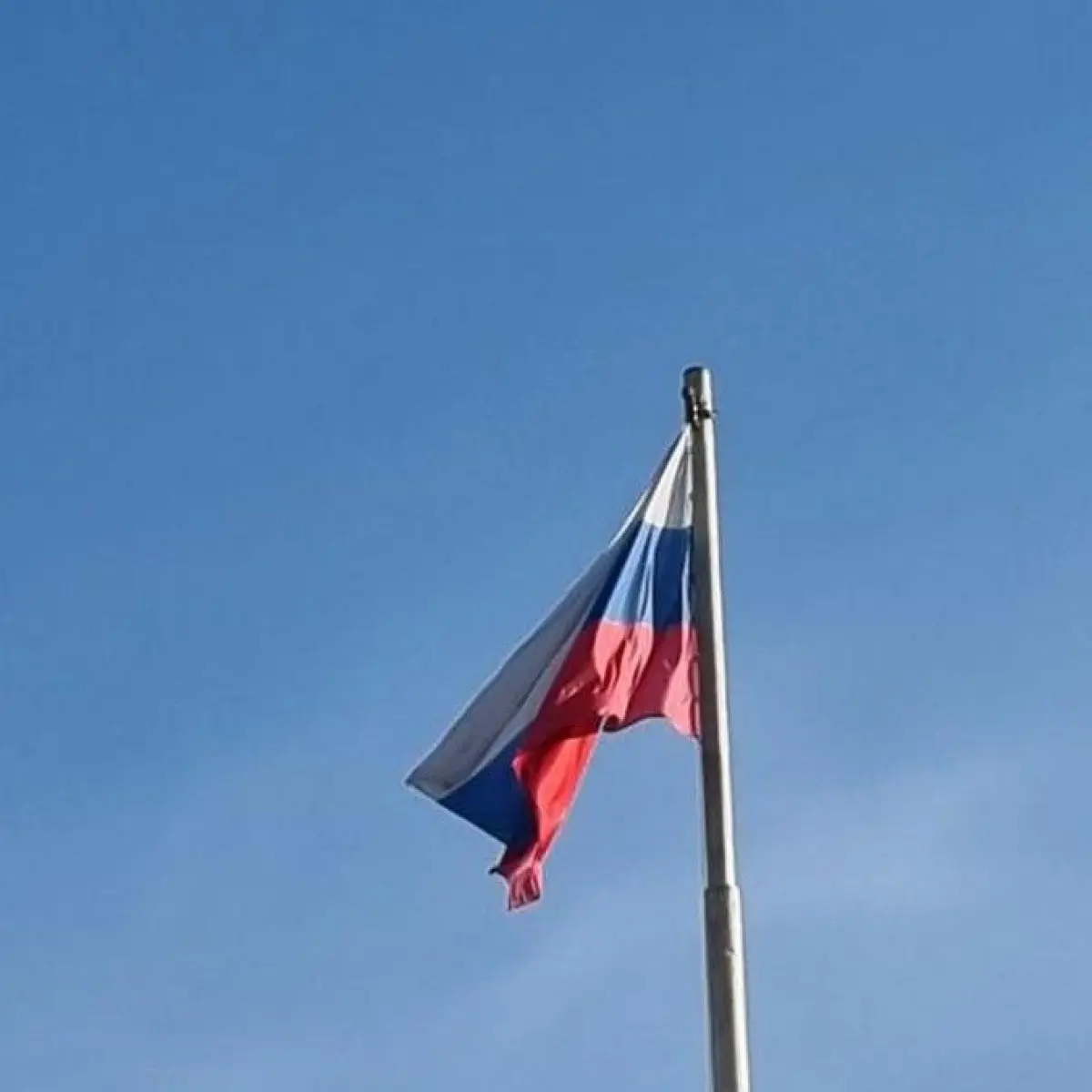 Foto: Bendera Rusia (Haris Fadhil/detikcom)