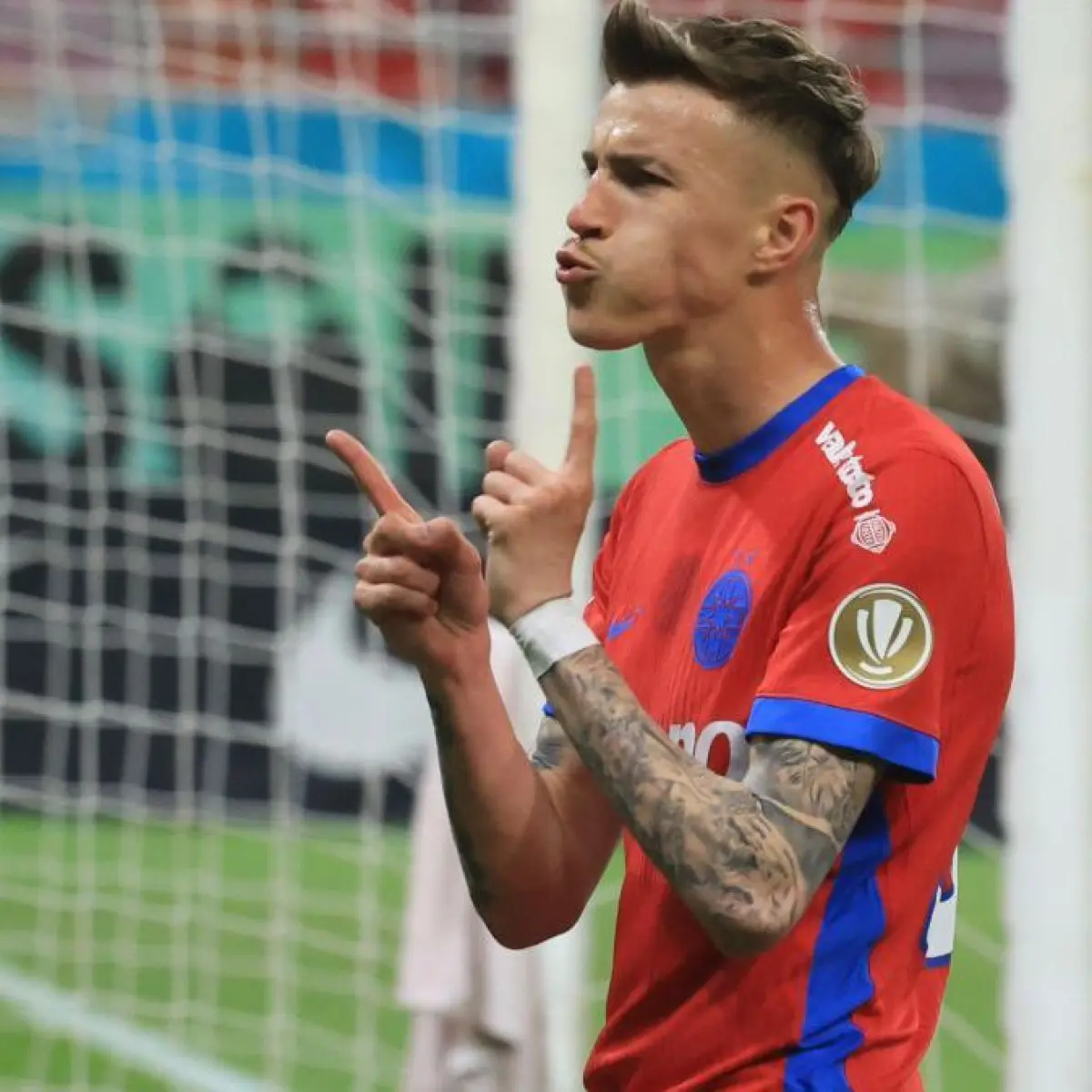 Penantian Panjang Berakhir: Octavian Popescu Kembali Cetak Gol Saat FCSB Taklukkan Petrolul