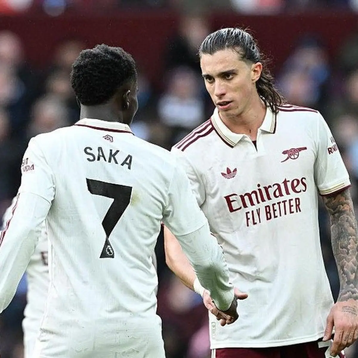 Kabar Gembira Arsenal: Saka dan Calafiori Siap Tempur Hadapi Newcastle di Laga Krusial Perebutan Puncak Klasemen