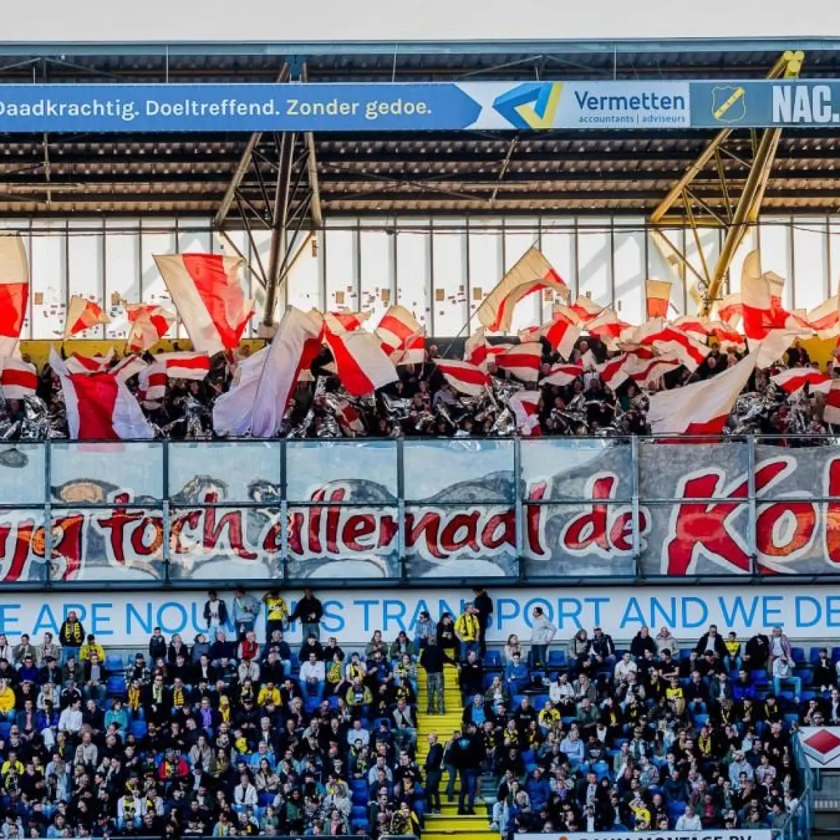 Pernyataan jelas dari para pendukung tandang Ajax - Foto: Pro Shots / Toin Damen