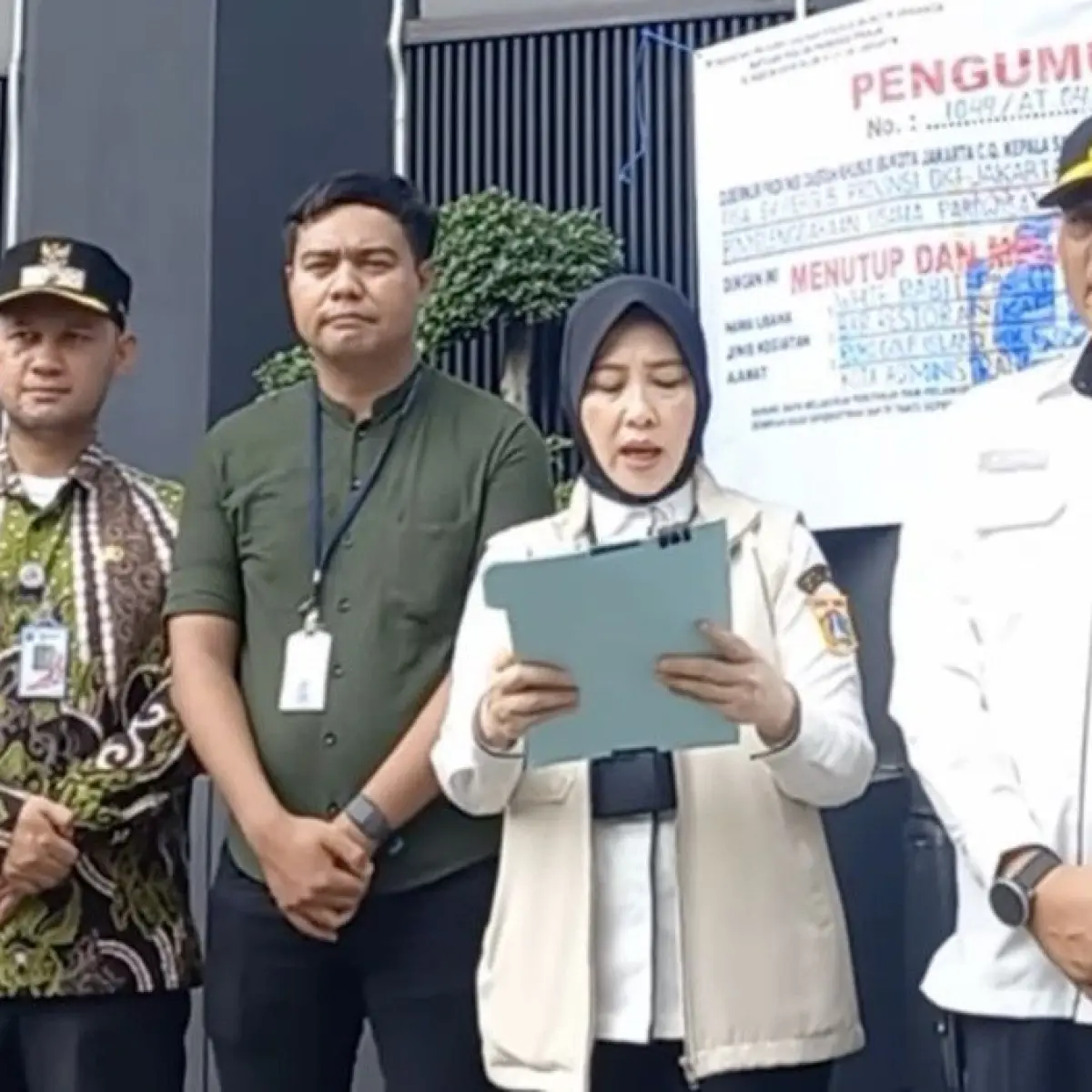 Foto: Pemprov DKI tutup kelab malam di PIK, Jakut. (Dok. akun Satpol PP DKI)