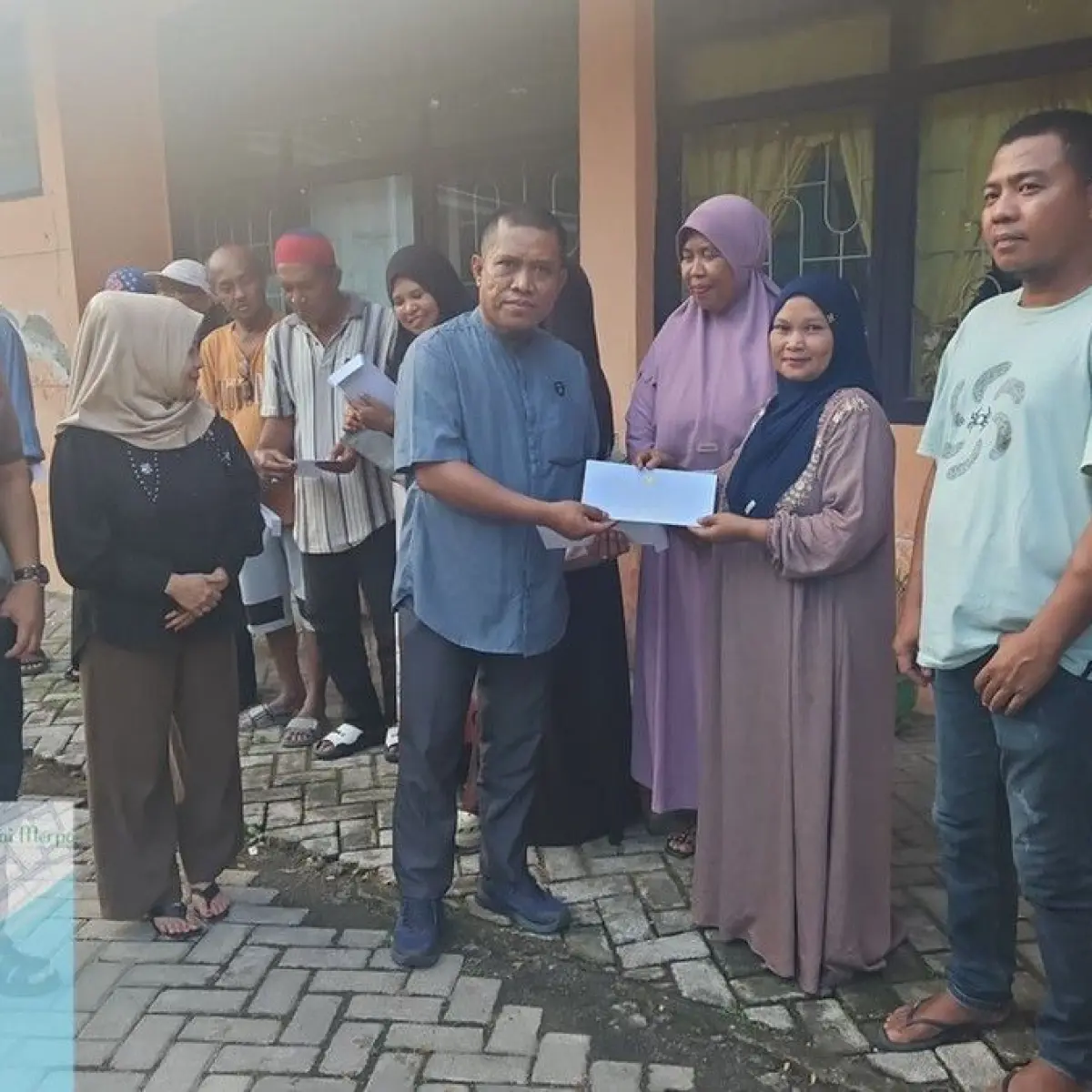 Pemprov Sulsel Gerak Cepat Salurkan Bantuan Logistik untuk 42 Keluarga Korban Kebakaran di Bulukumba