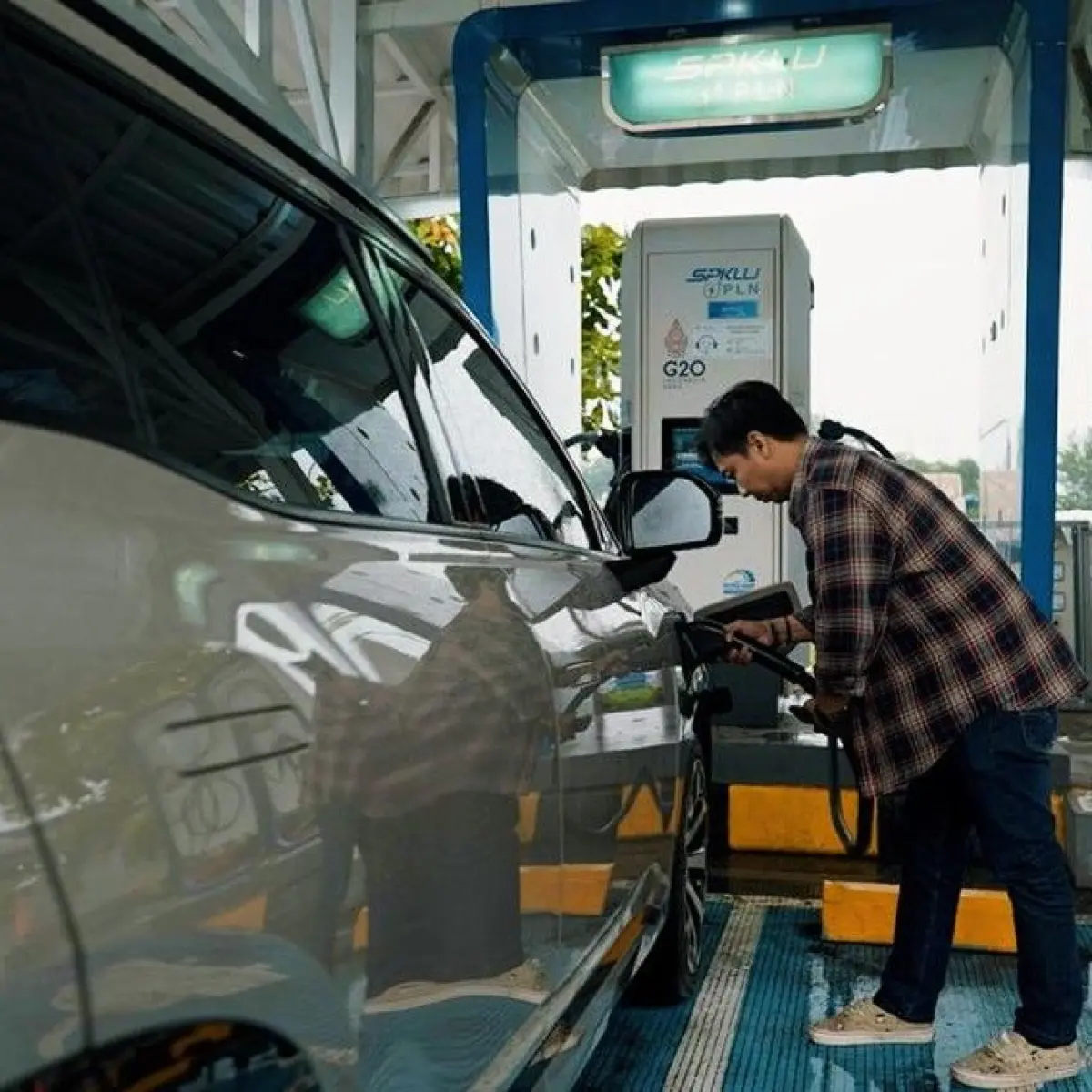 Percepatan Infrastruktur Kendaraan Listrik: Pemerintah Bidik 192 Ribu SPKLU dalam Satu Dekade Mendatang